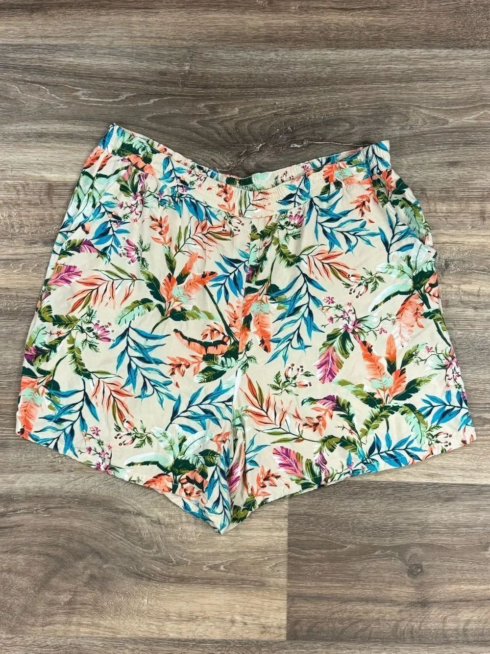 Lands End High Rise Camp Shorts Women’s 16